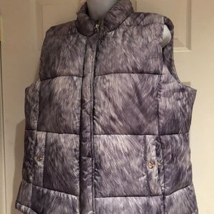 Michael kors puffer style vest